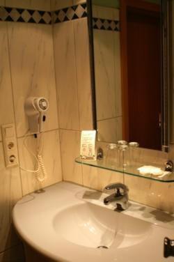 Hotel Garni Graf Von Oberg 라스테트 외부 사진
